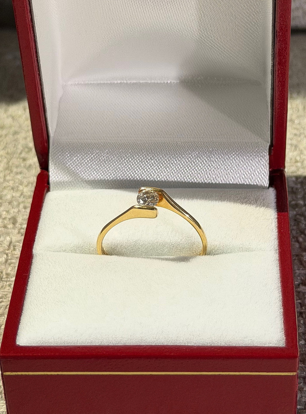 15pt Diamond Vintage Ring | 18ct Solid Gold