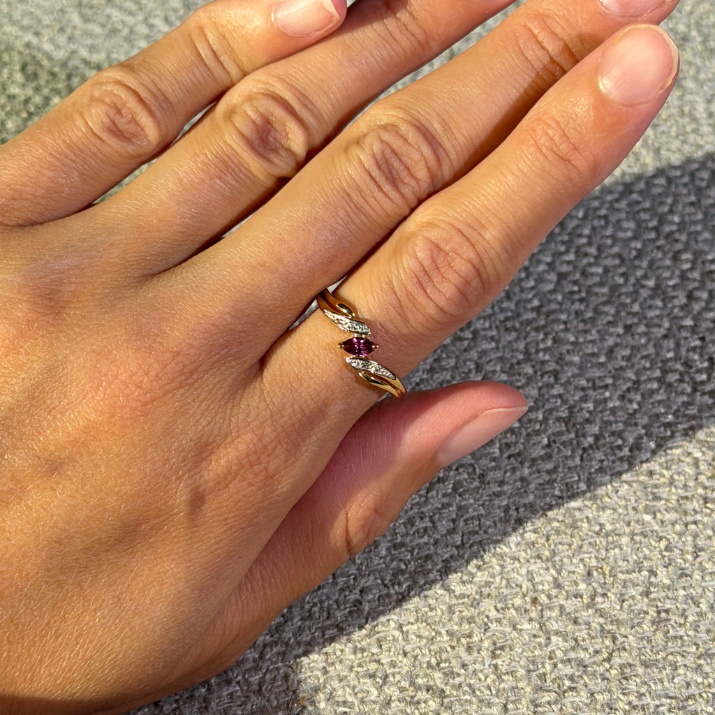 Natural Ruby and 4 Diamond Solid Gold Ring