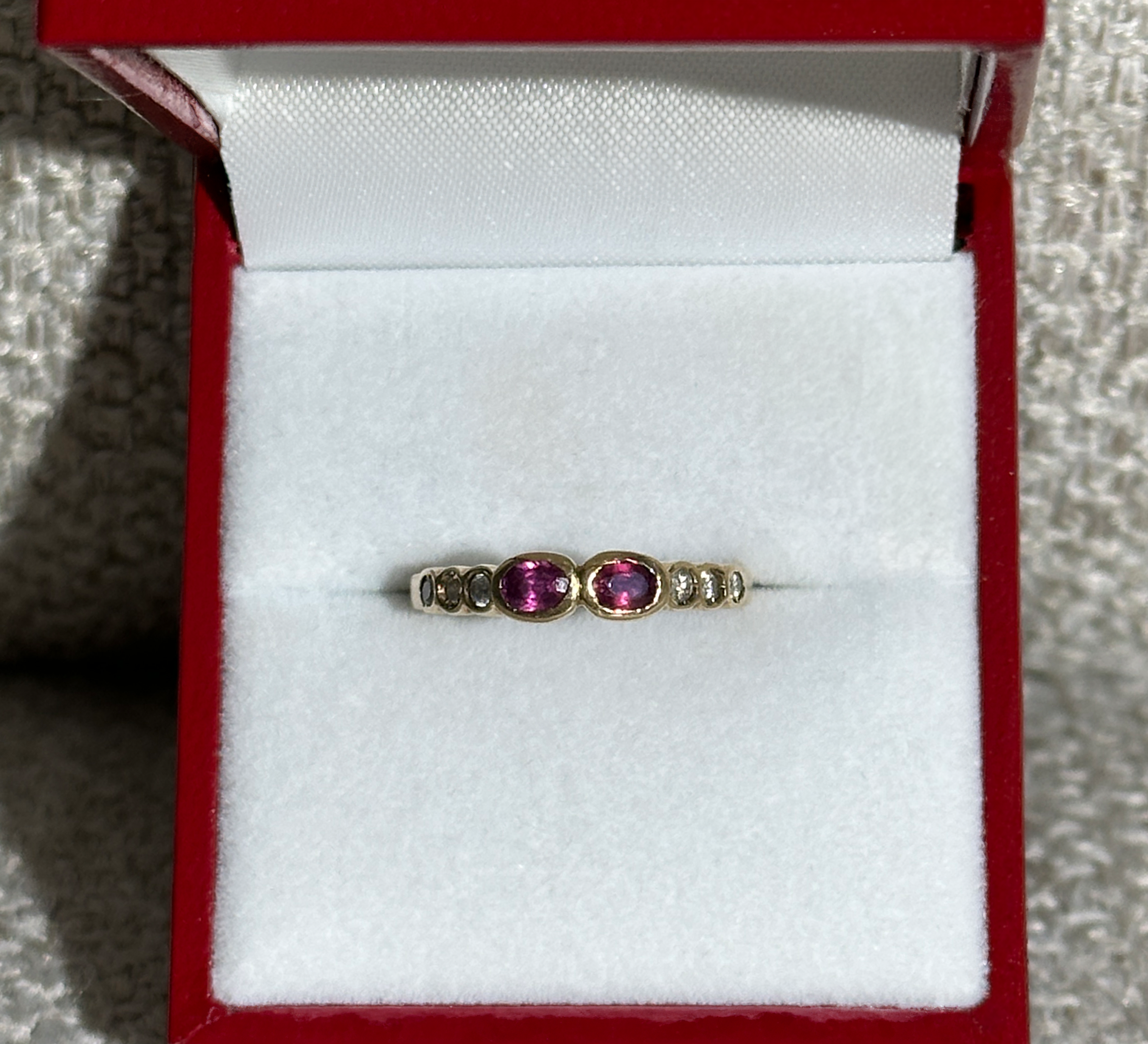 The Chloe: 2-Ruby 6-Diamond Solid Gold Ring