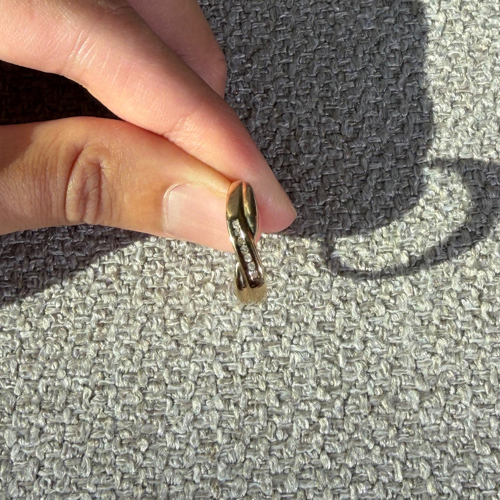 7 Diamond, Solid Gold Ring