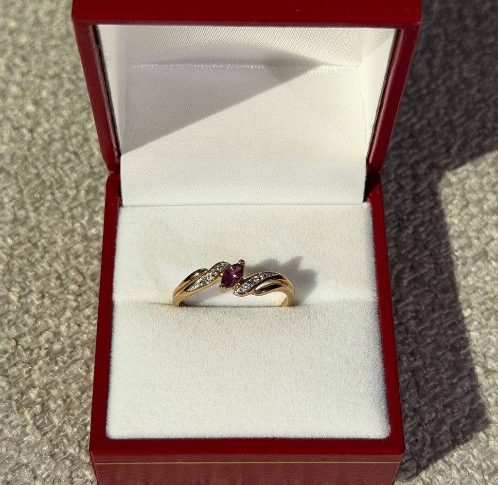 Natural Ruby and 4 Diamond Solid Gold Ring