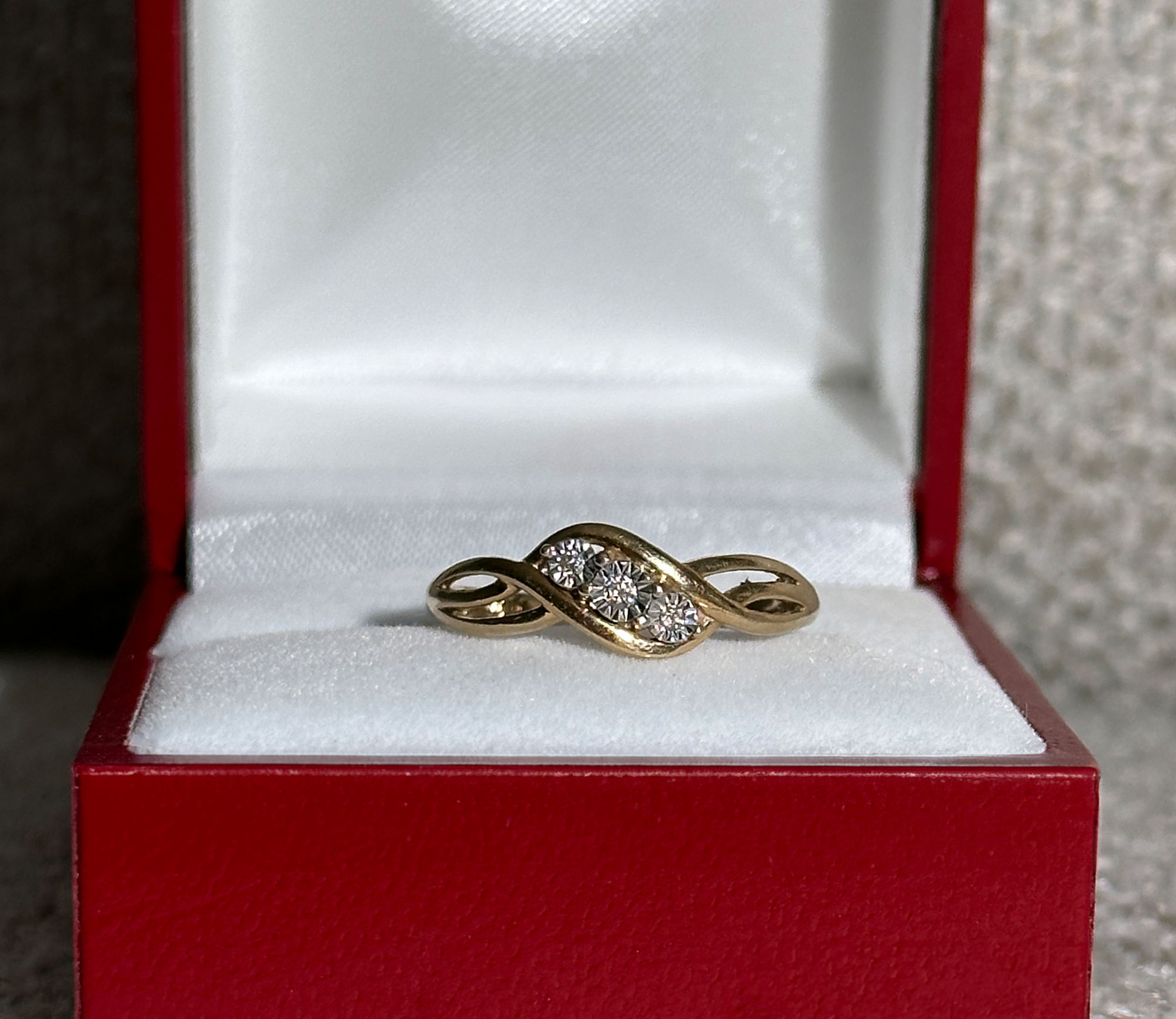 The Bella: 3-Diamond Solid Gold Ring