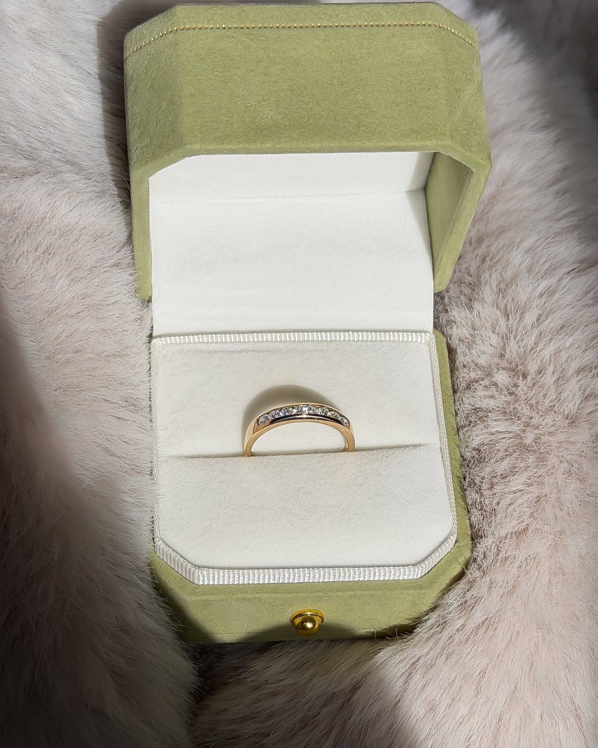 Channel-Set CZ Vintage Ring | 9ct Solid Gold