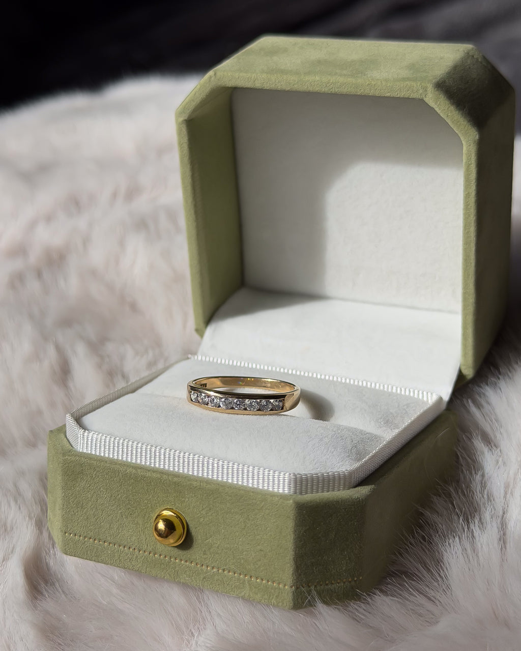 Channel-Set CZ Vintage Ring | 9ct Solid Gold