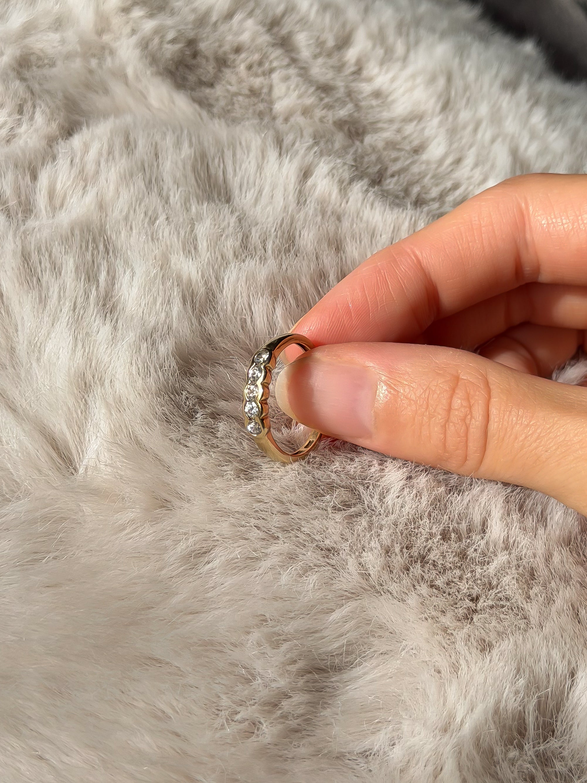 Rub-Over Set CZ Vintage Ring | 9ct Solid Gold