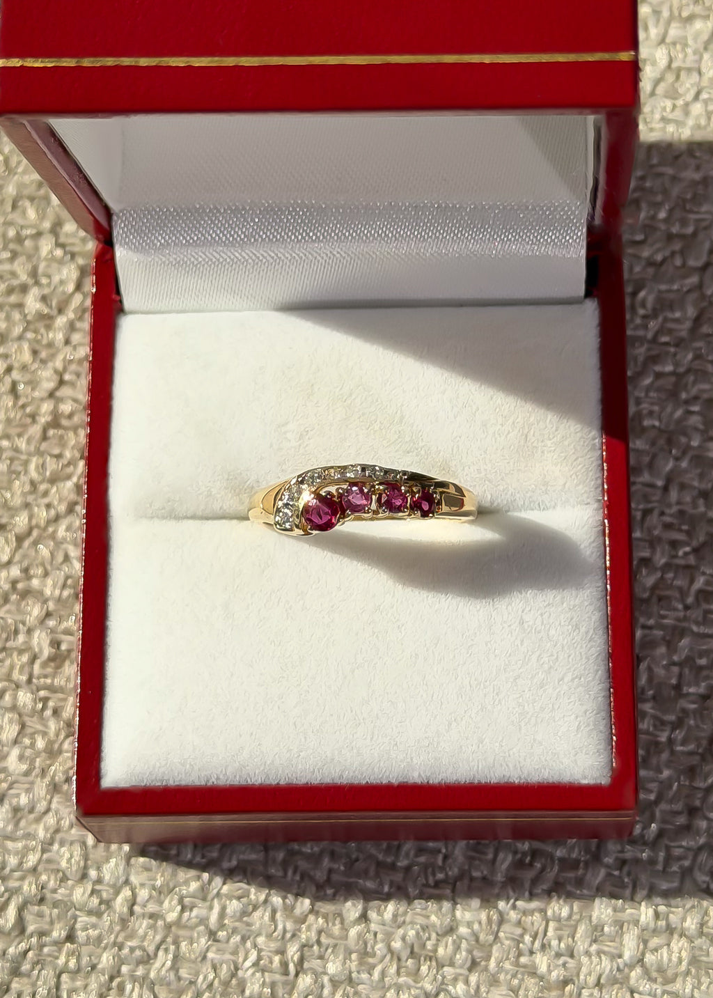 4 Natural Ruby and 7 Natural Diamond Solid Gold Ring