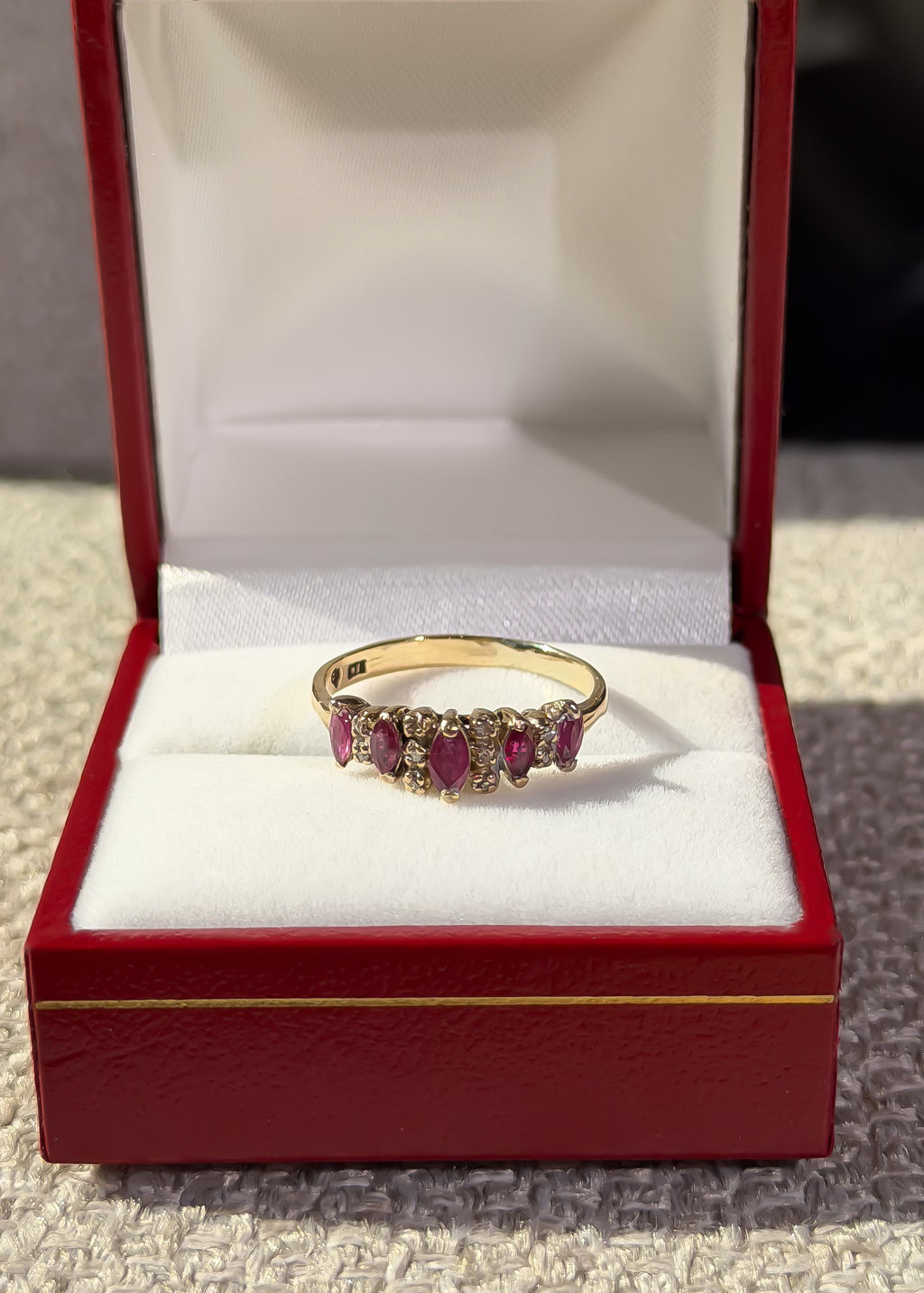 Natural 5 Ruby and 10 Natural Diamond Solid Gold Ring
