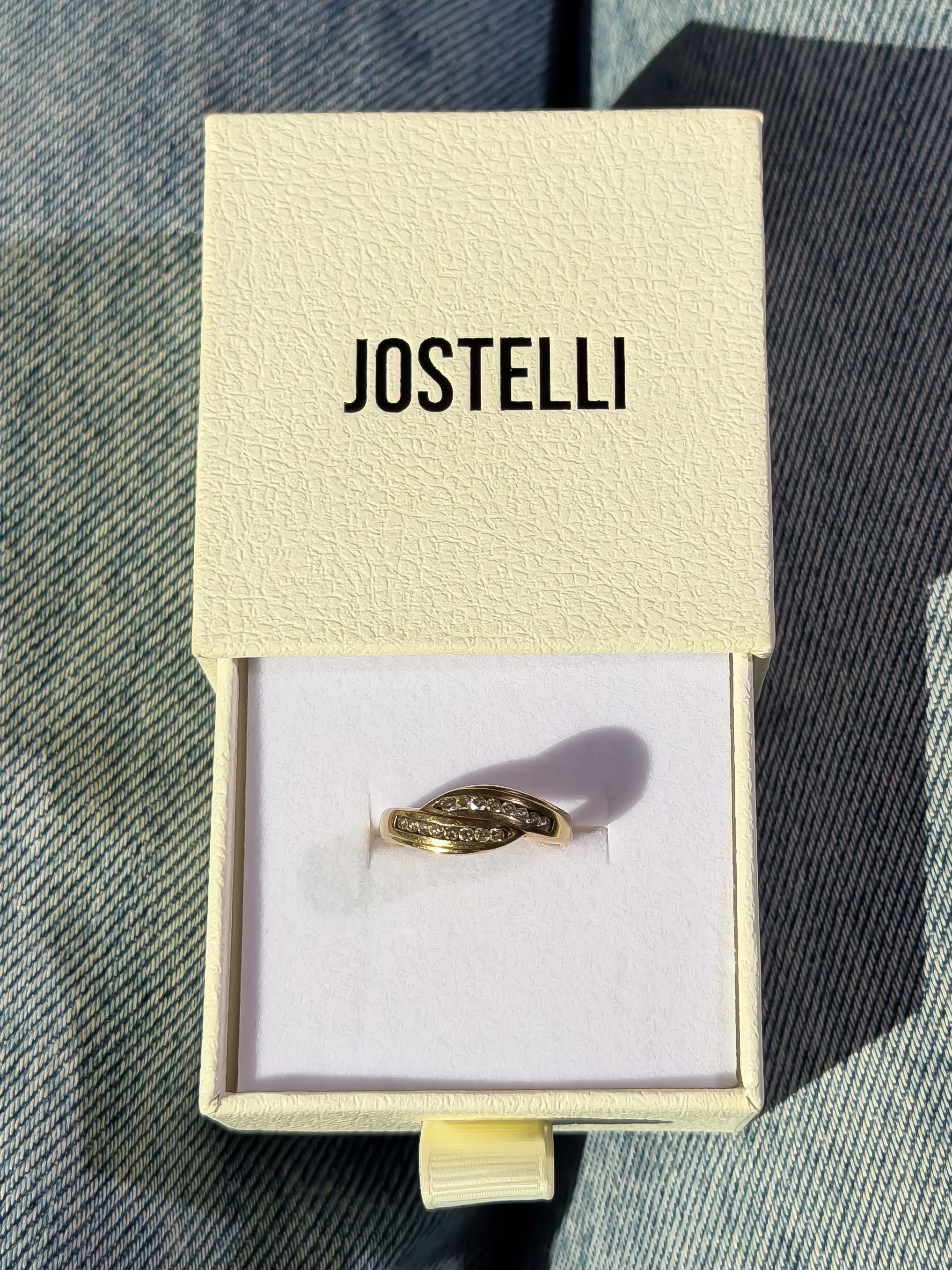 Natural 16 Diamond Solid Gold Ring