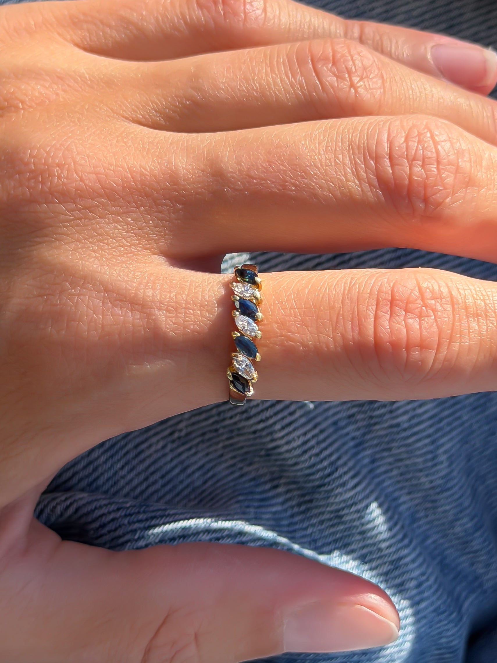 4 Natural Sapphire and 3 Natural Diamond Solid Gold Ring