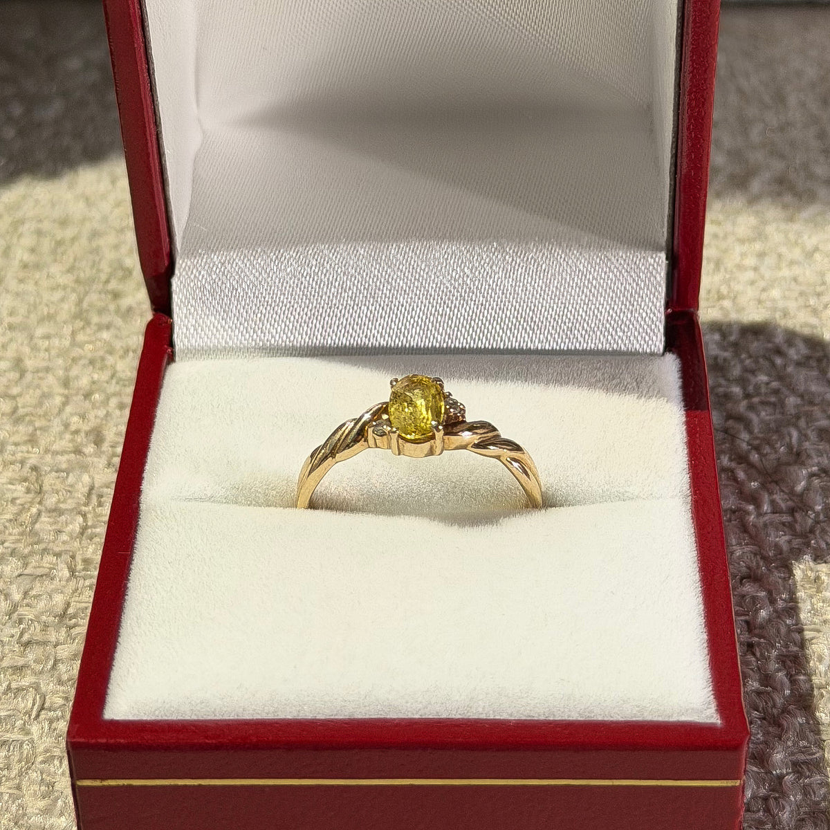 CITRINE, 2 DIAMOND, 9CT SOLID GOLD RING