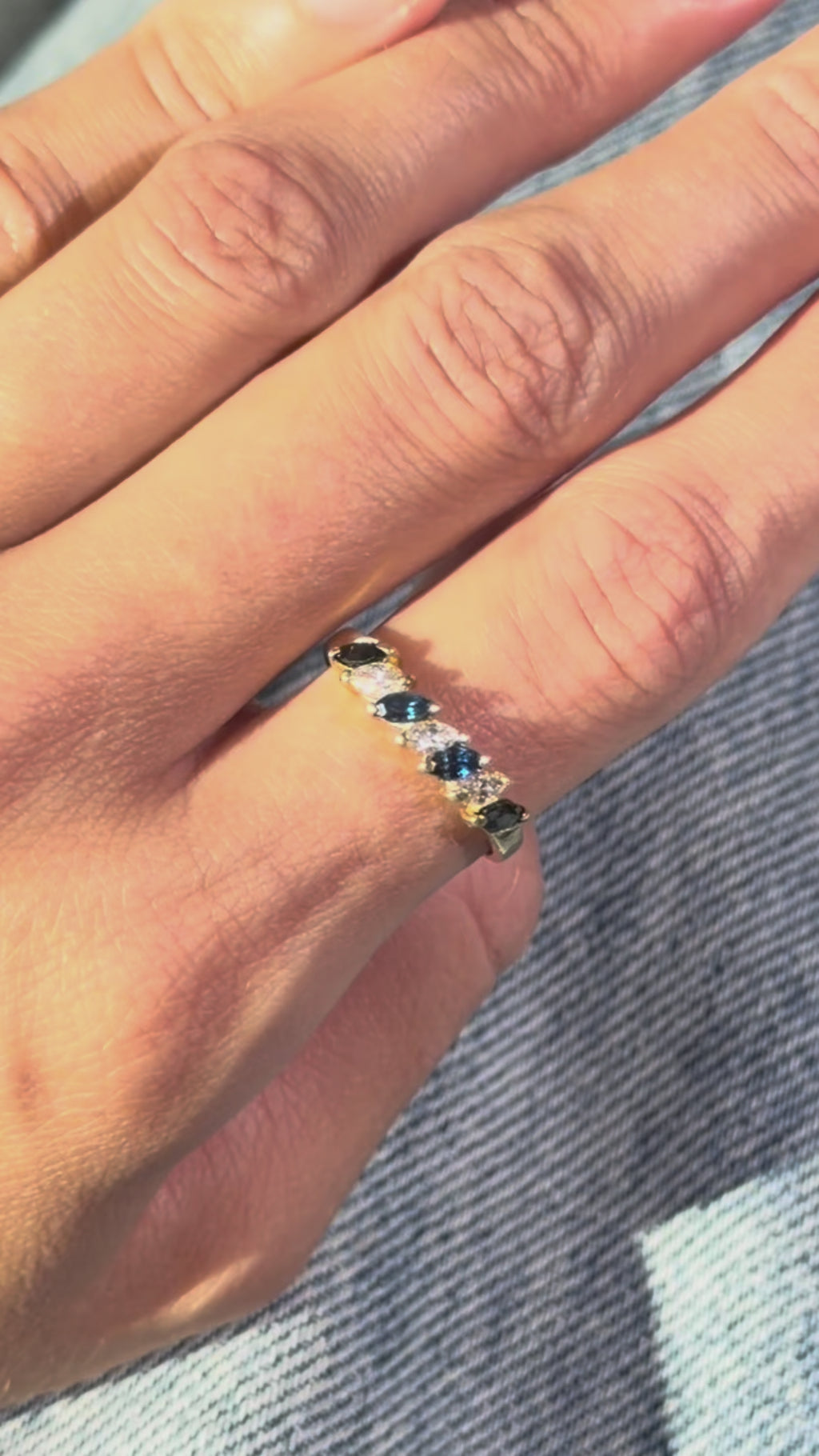 4 Natural Sapphire and 3 Natural Diamond Solid Gold Ring
