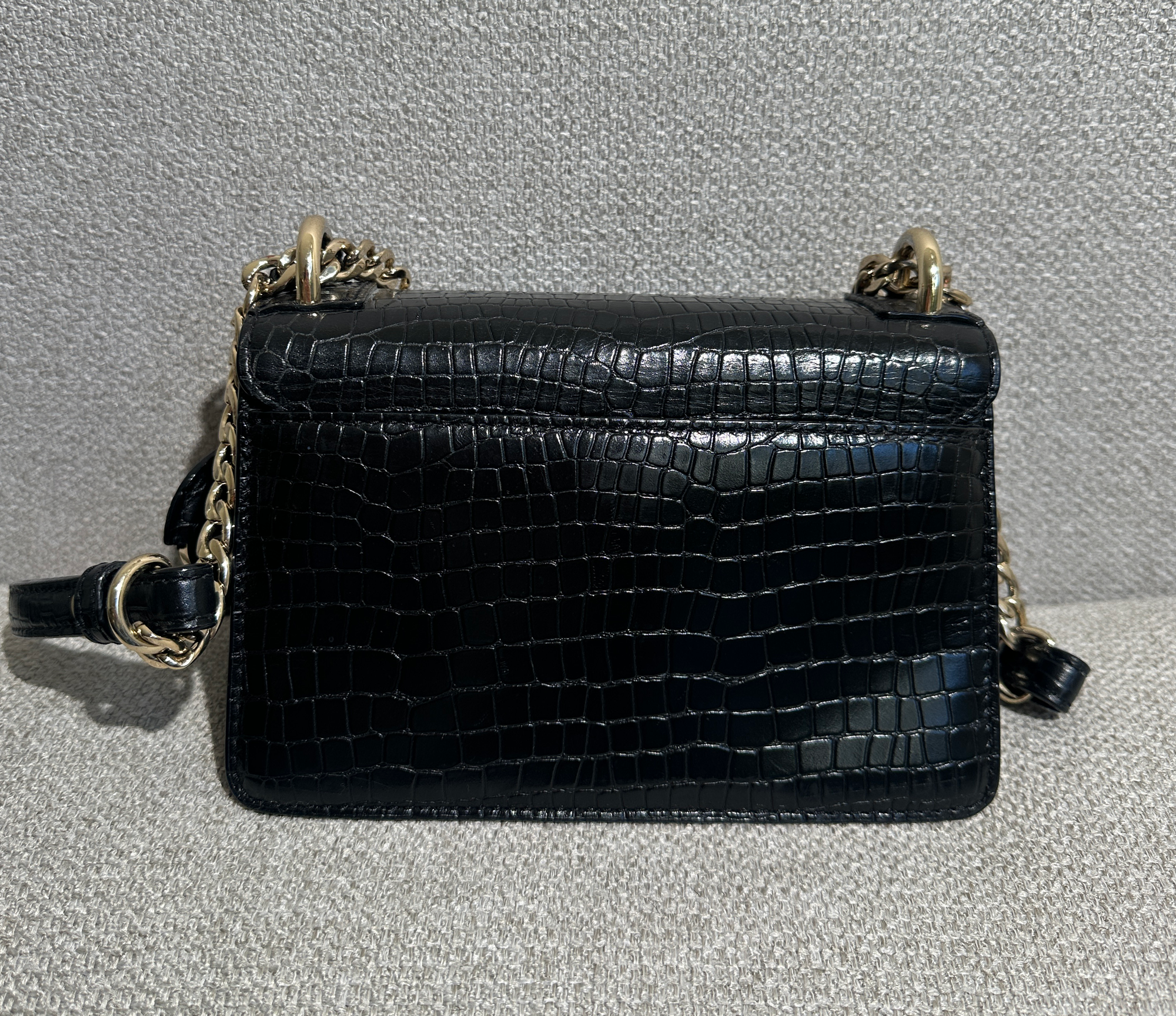 The Mary: Leather Oroton Handbag